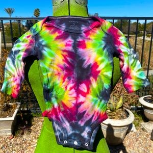 Carter’s Rasta Onesie ❗️Custom Tie Dye❗️🌈
